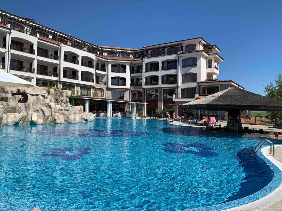 Lovely Apartment In Peaceful Family Spa Resort Near To Nesebar Kableshkovo  Exterior photo